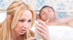 The Smartphone didn't kill the marriage